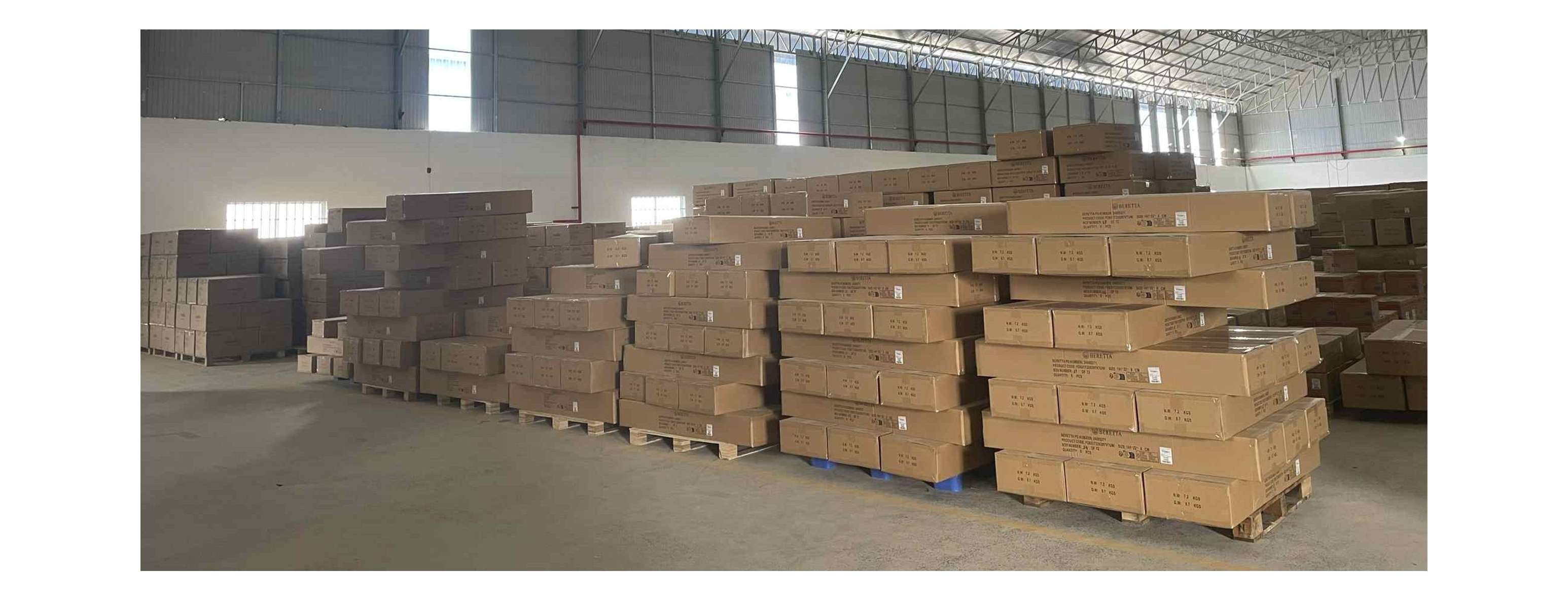 Bag Packing and Shipment Bag Packing and Shipment