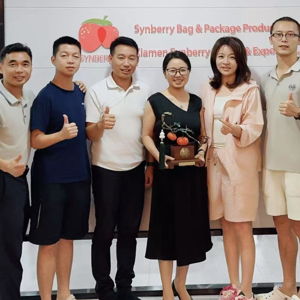 厦門大学の卒業生を歓迎します